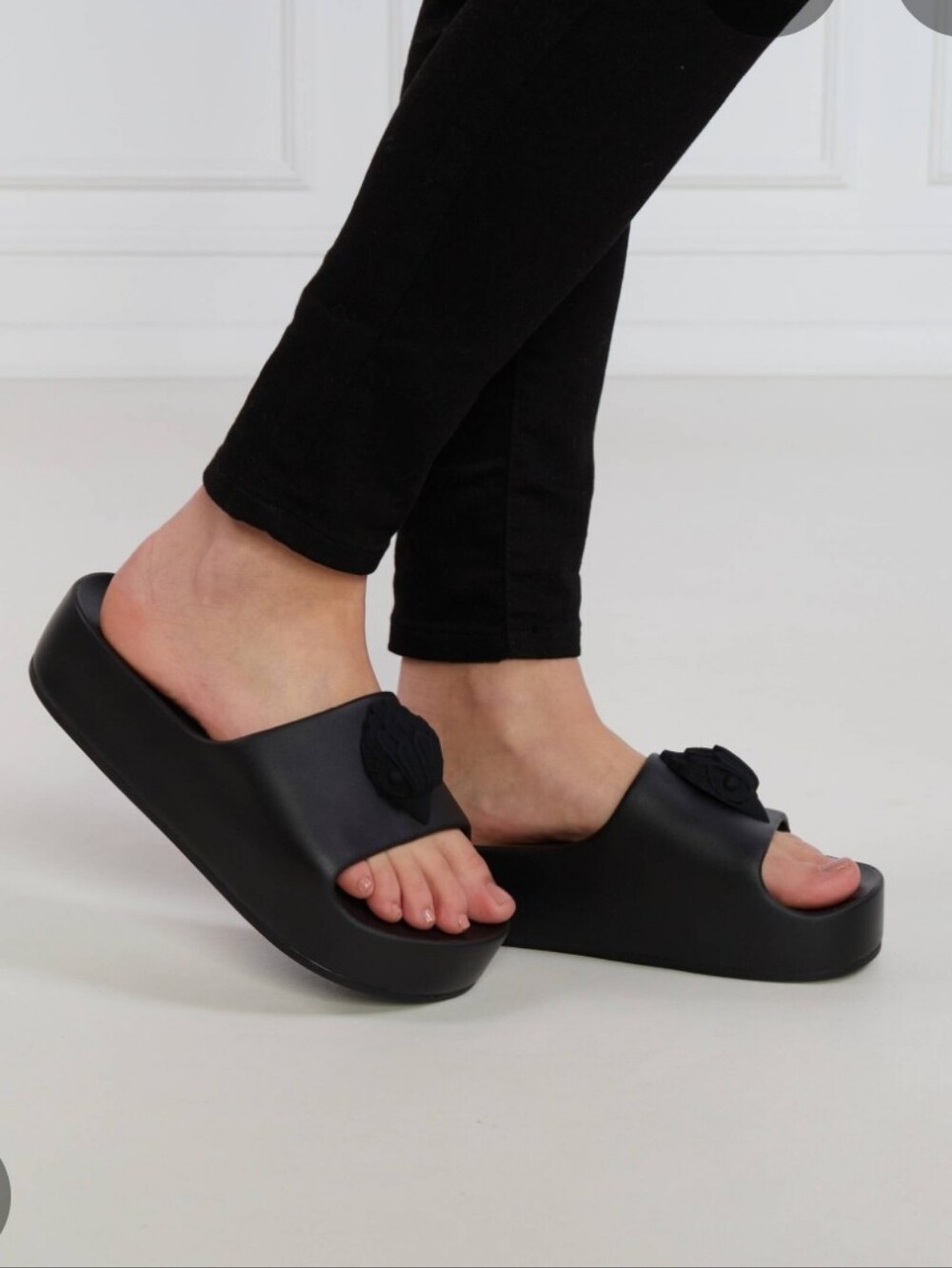Kurt Geiger of London Eagle Chunky  Black Slide Sandals